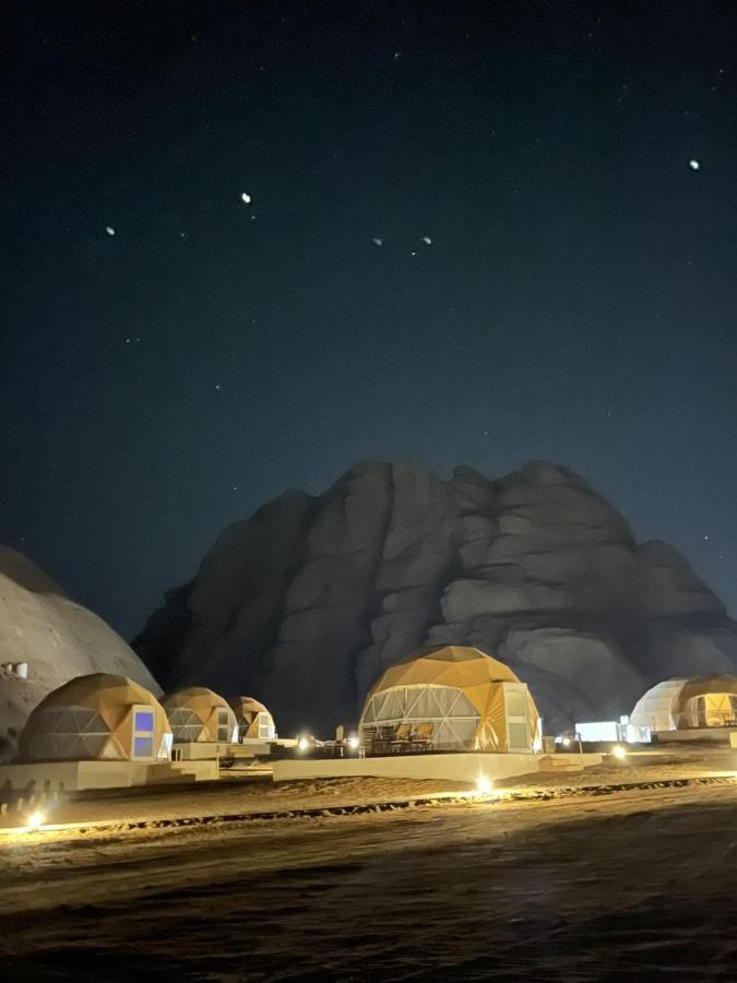 Sara Luxury Camp Hotel Вади Рум Екстериор снимка